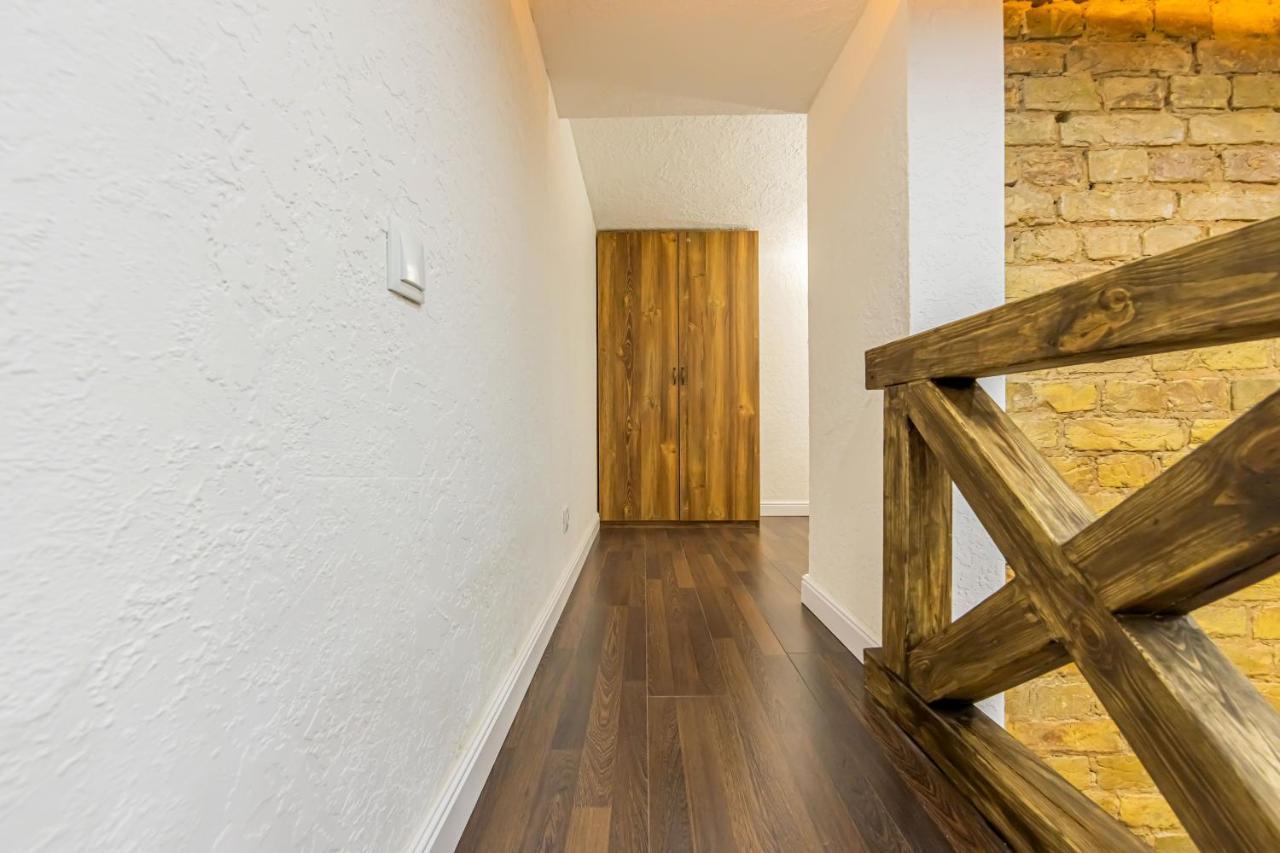 Kyiv Saksahanskoho Apart Hotel מראה חיצוני תמונה